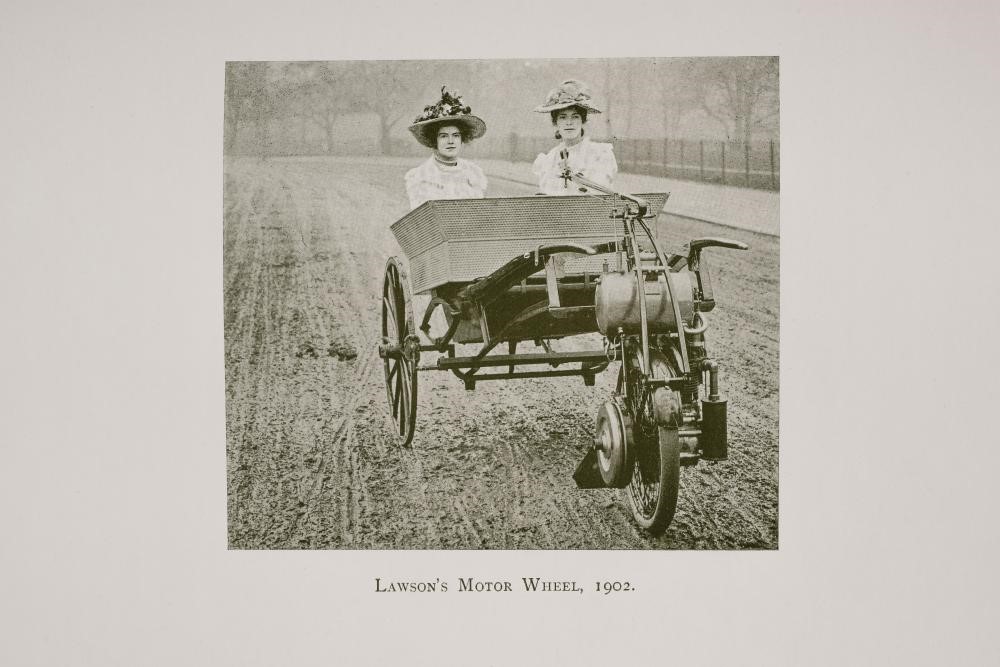 THE MOTOR CAR IN THE FIRST DECADE OF THE TWENTIETH CENTURY Image