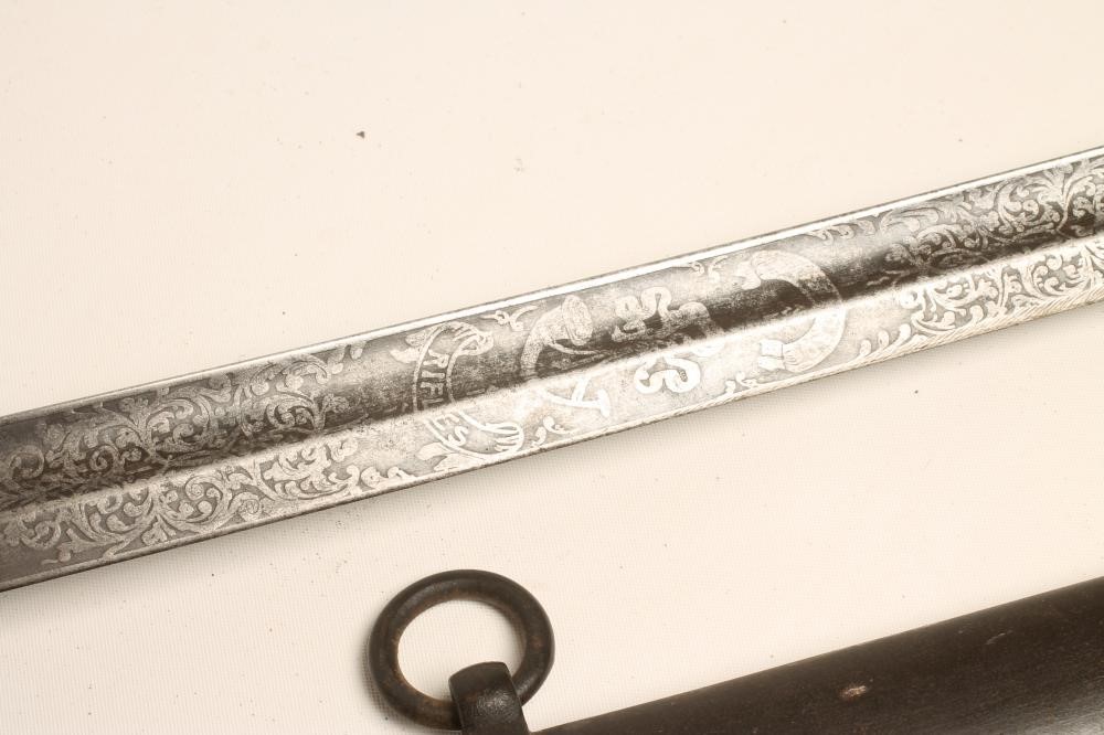 AN 1827 PATTERN RIFLE OFFICER'S SWORD BY J. CROSBIE Image