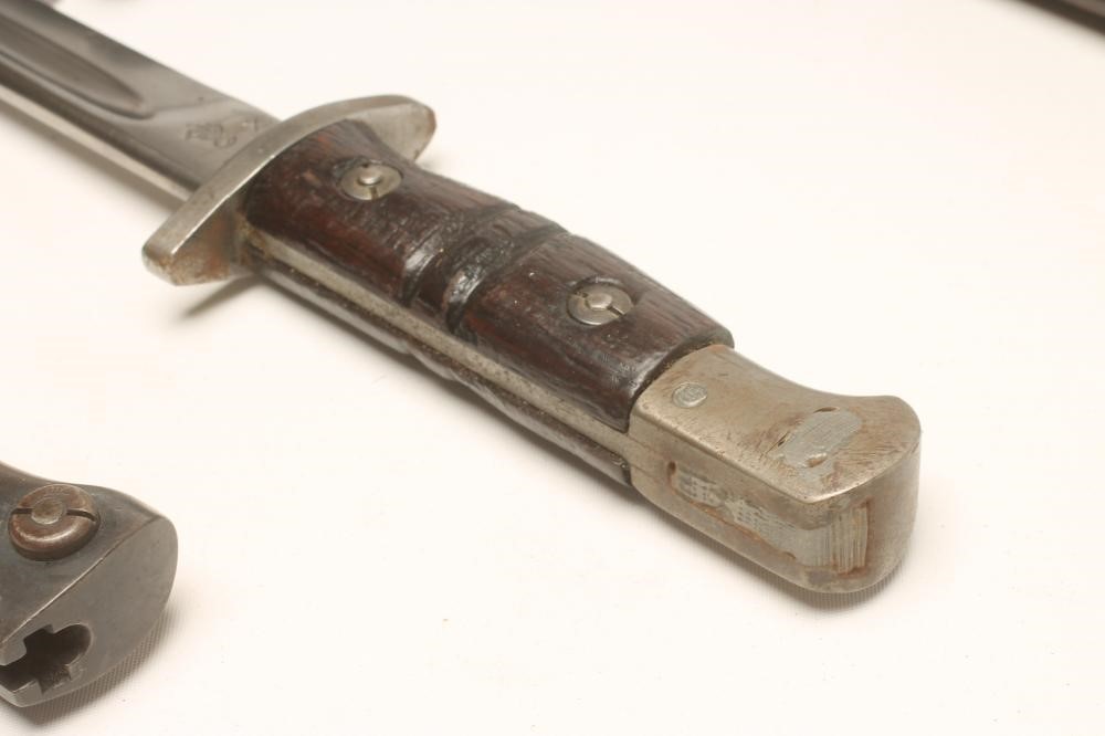 A REMINGTON 1907 BAYONET BY WILKINSON Image