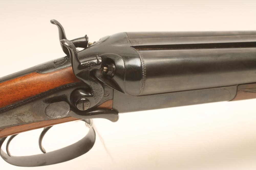 A COGSWELL & HARRISON 12 BORE HAMMER SHOTGUN Image