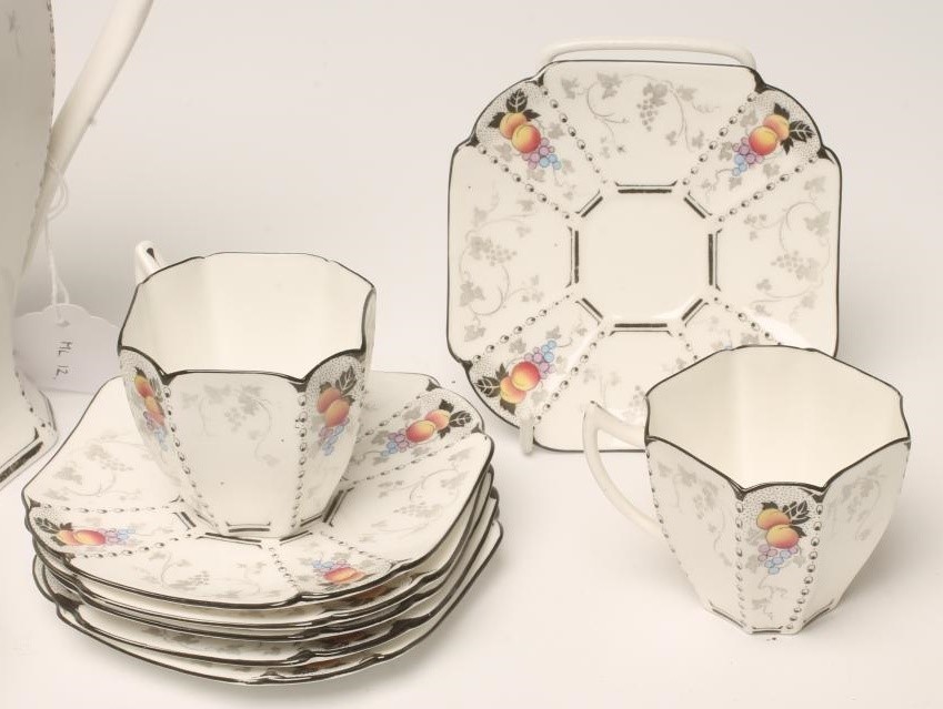 A SHELLEY CHINA QUEEN ANN COFFEE SERVICE Image