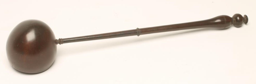 A GEORGIAN TREEN TODDY LADLE Image