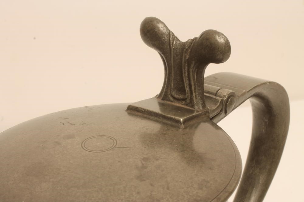 AN EXCEPTIONALLY LARGE EDINBURGH PEWTER FLAGON Image