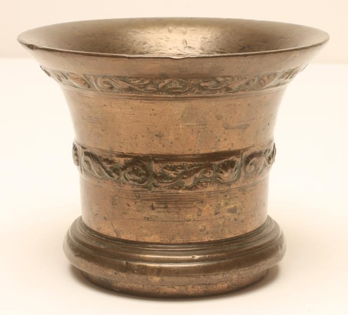 A BRONZE MORTAR Image