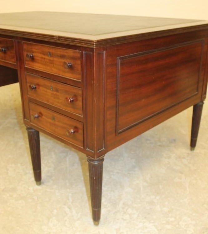 A MAHOGANY PARTNERS DESK Image