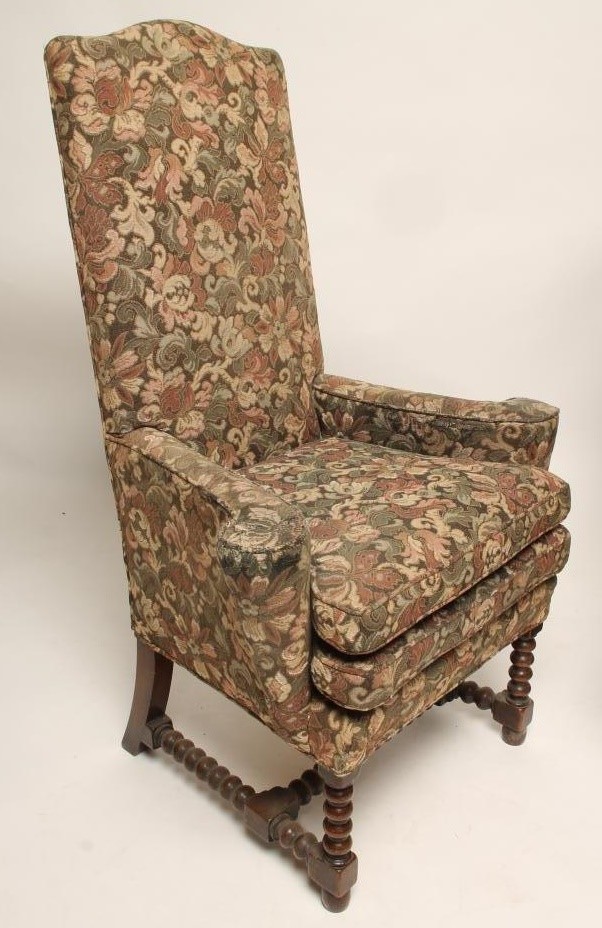 A PAIR OF OAK FRAMED ARMCHAIRS Image