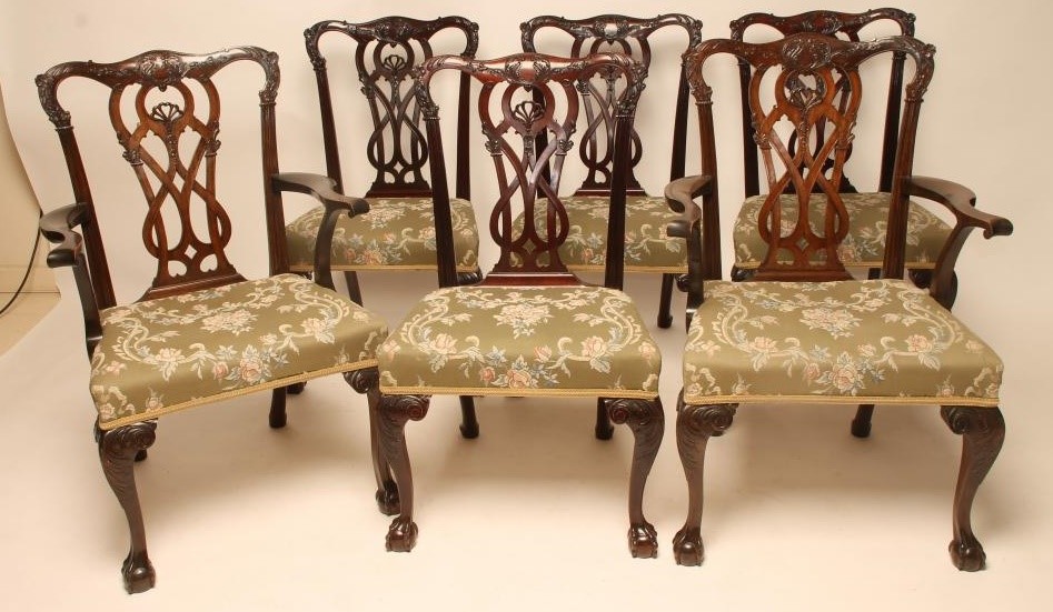 A SET OF SIX GEORGIAN DESIGN MAHOGANY DINING CHAIRS including two elbow chairs Image
