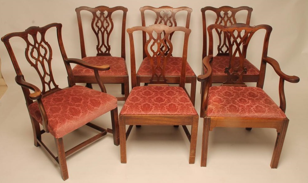 A COMPOSITE SET OF SIX GEORGIAN MAHOGANY DINING CHAIRS Image