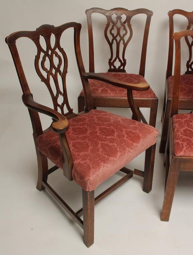 A COMPOSITE SET OF SIX GEORGIAN MAHOGANY DINING CHAIRS Image