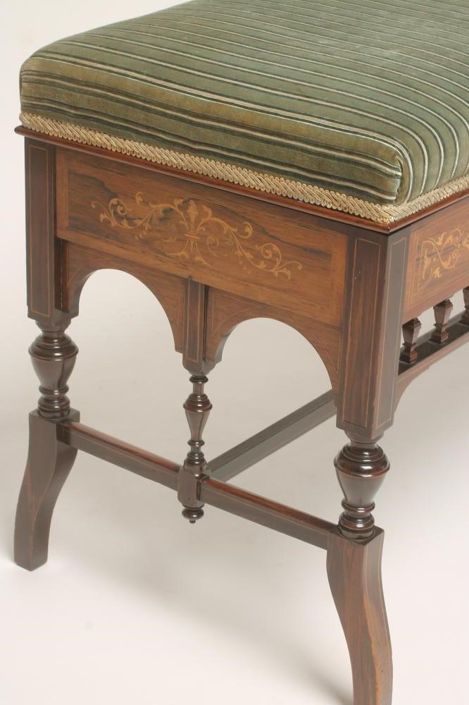 A VICTORIAN ROSEWOOD DUET STOOL Image