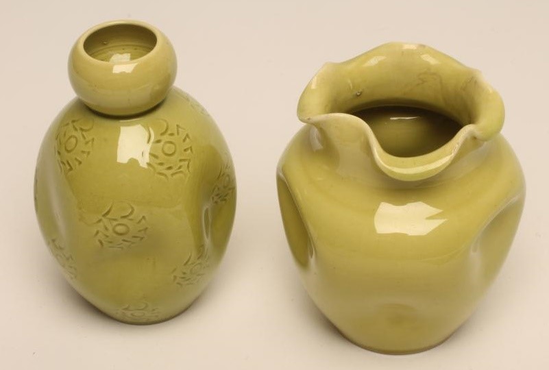 A BURMANTOFTS EARTHENWARE CORINTHIAN COLUMN CANDLESTICK Image