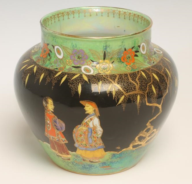 A CARLTON WARE CACHE-POT Image