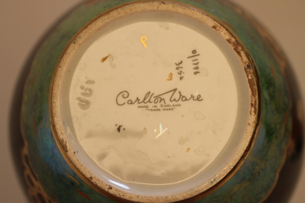 A CARLTON WARE CACHE-POT Image