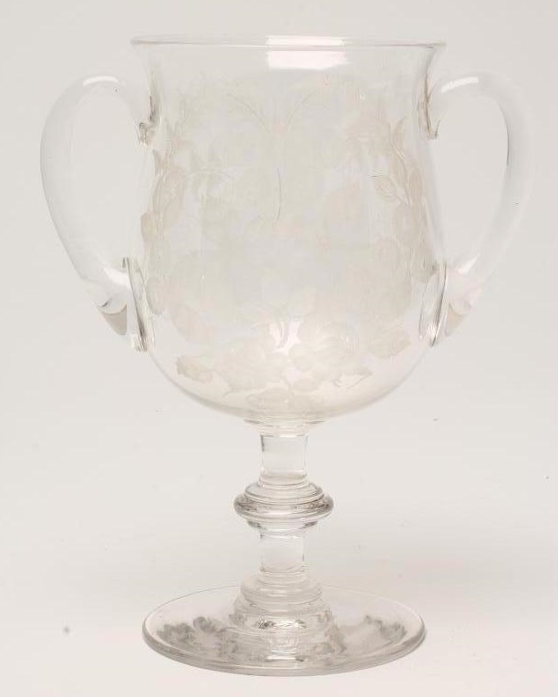 A LATE VICTORIAN GLASS GOBLET Image