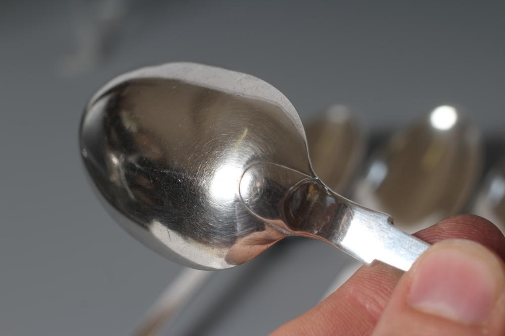 A SET OF THREE VICTORIAN SCOTTISH SILVER DESSERT SPOONS Image