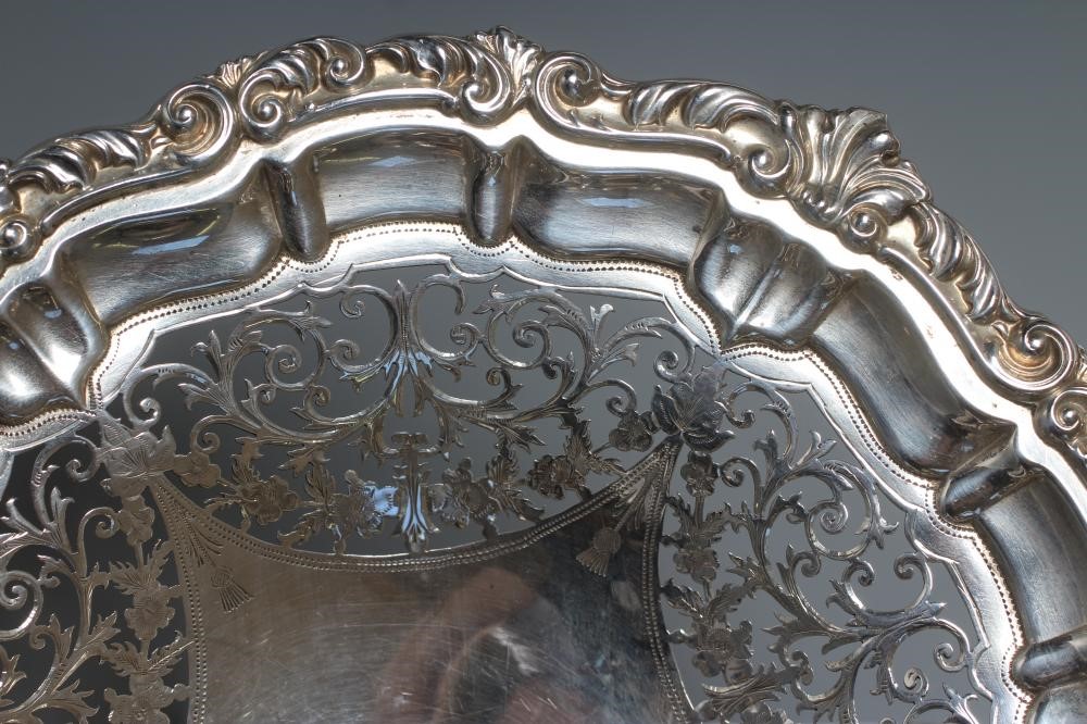 A LATE VICTORIAN SILVER PEDESTAL DISH Image