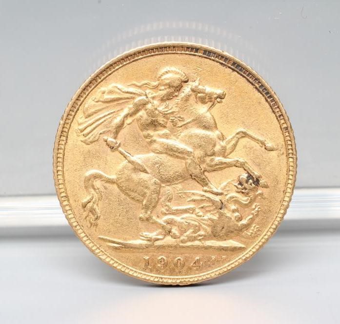 AN EDWARD VII SOVEREIGN, 1904, 8g (Est. plus 20%) Image