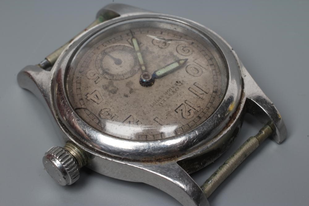 AN OYSTER WATCH COMPANY "JUNIOR SPORT" WRISTWATCH Image