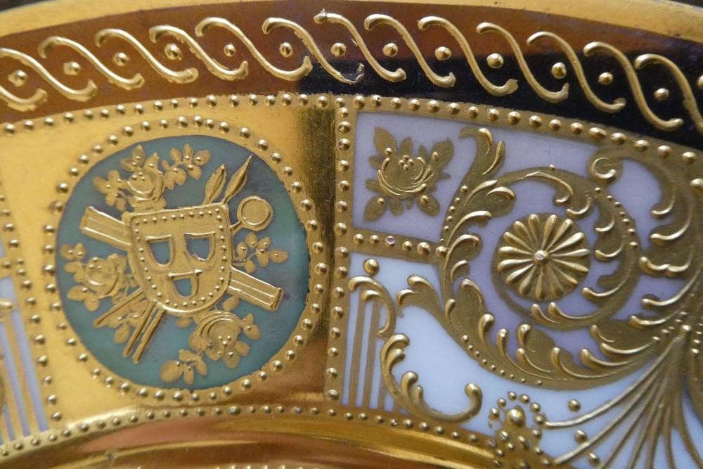 A PAIR OF ROSENTHAL PORCELAIN CABINET PLATES Image