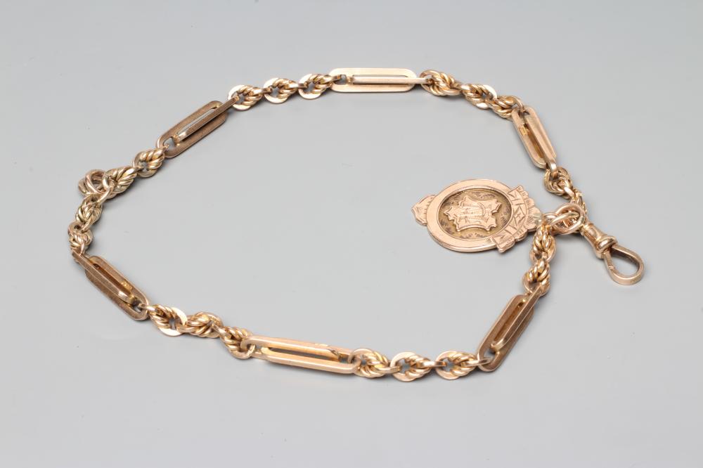 A 9CT GOLD FANCY WATCH CHAIN Image