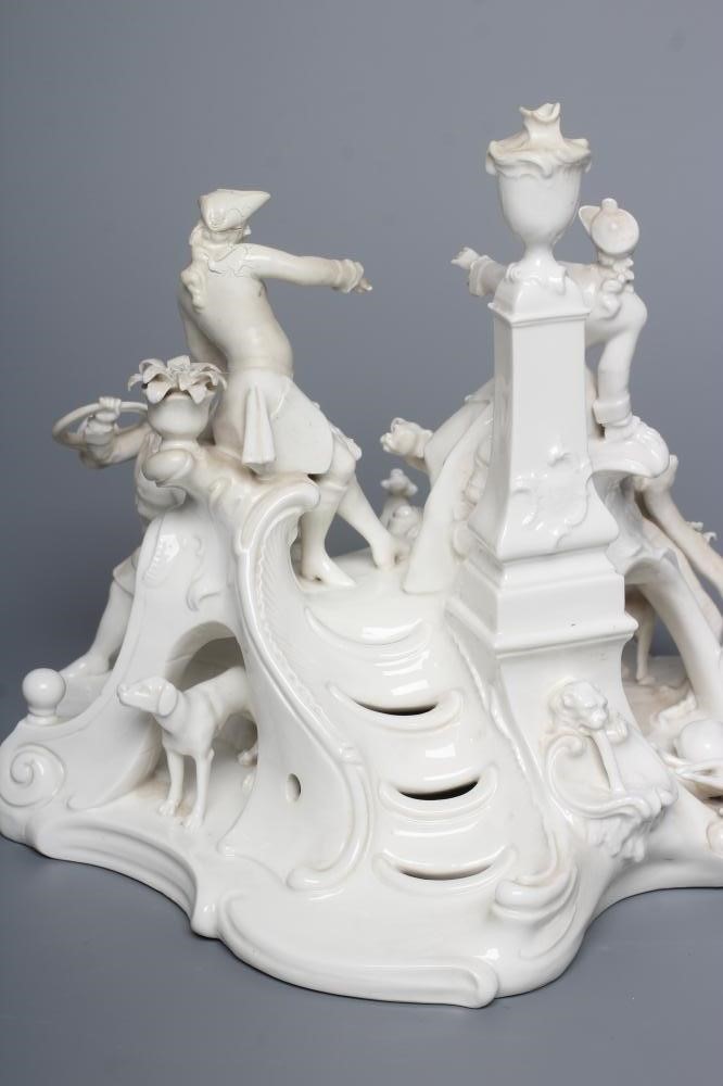 A NYMPHENBURG BLANC-DE-CHINE PORCELAIN FIGURE GROUP Image