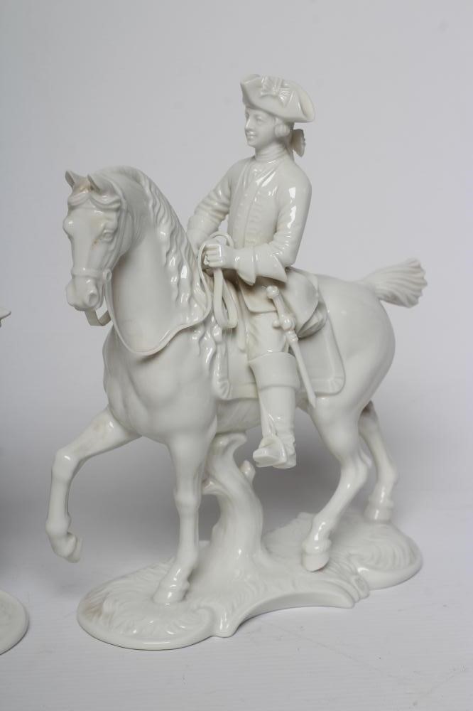 THREE NYMPHENBURG BLANC-DE-CHINE PORCELAIN "FRANKENTHAL HUNT" FIGURES Image