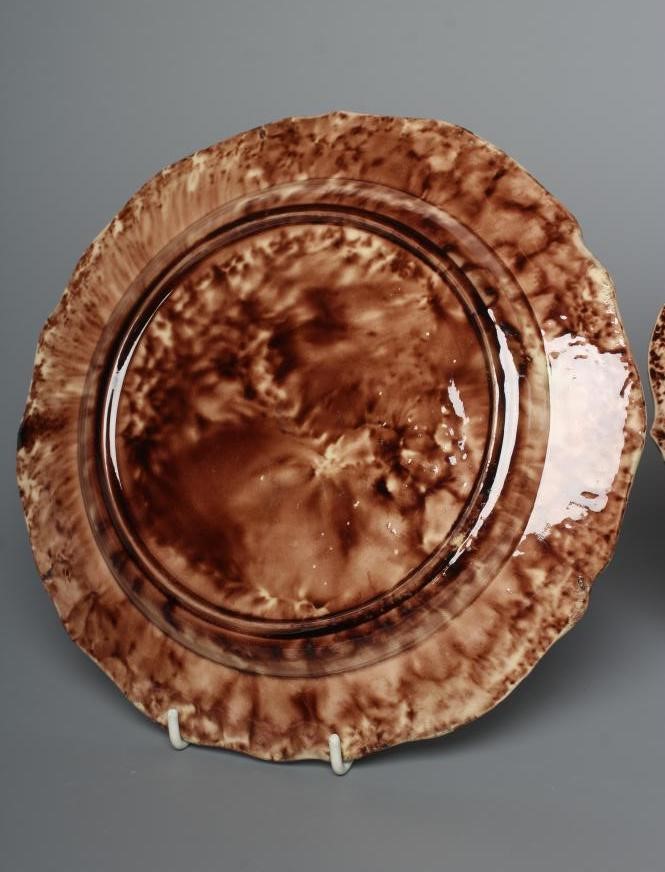 TWO WHIELDON EARTHENWARE PLATES Image