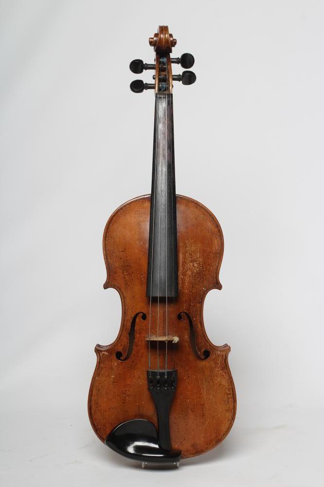 A VIOLIN Image