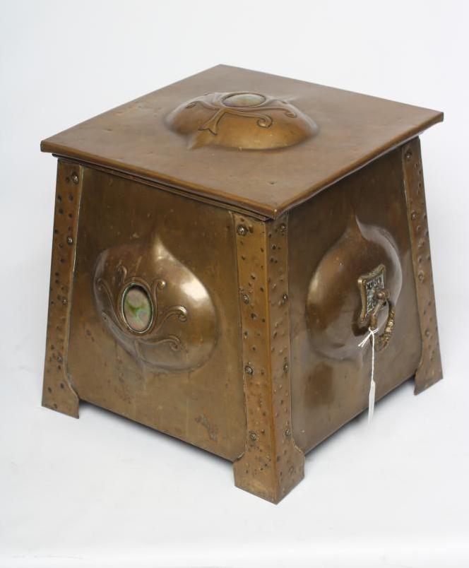 AN ARTS AND CRAFTS STYLE BRASS COAL BOX Image