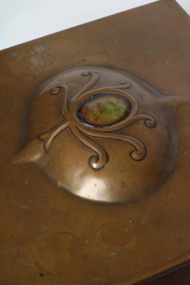 AN ARTS AND CRAFTS STYLE BRASS COAL BOX Image