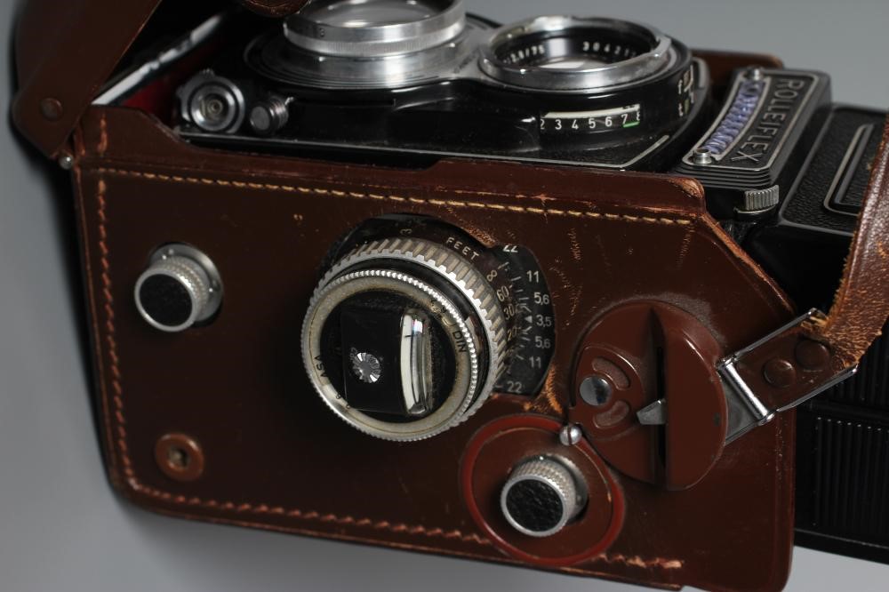 A ROLLEIFLEX SYNCHRO-COMPUR CAMERA Image
