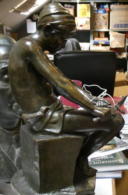 AFTER RAUL XAVIER (Portuguese 1894-1964) "La Premier Fleche", bronze, signed, green patination, Image