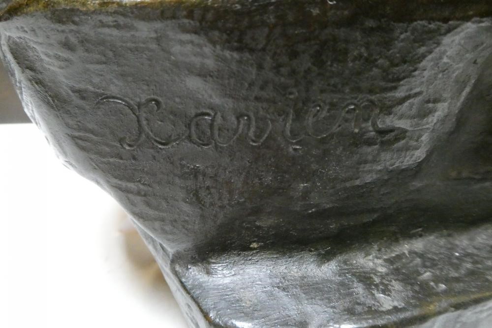 AFTER RAUL XAVIER (Portuguese 1894-1964) "La Premier Fleche", bronze, signed, green patination, Image