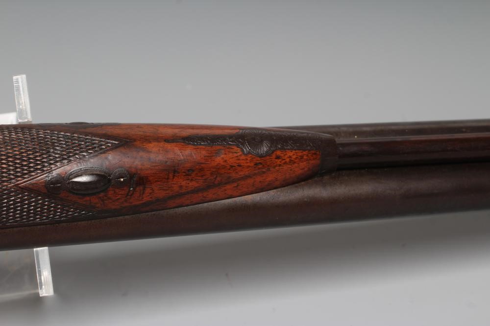 A WILLIAMS & POWELL PERCUSSION 14 BORE DOUBLE BARRELLED SHOTGUN Image