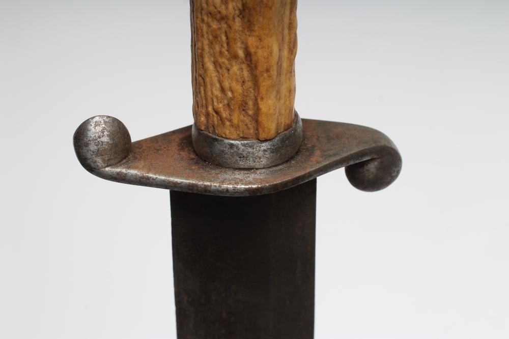 AN ARNACHELLUM SALEM BOWIE KNIFE, 19th century, the 8" blade bearing maker's name, steel S guard, Image