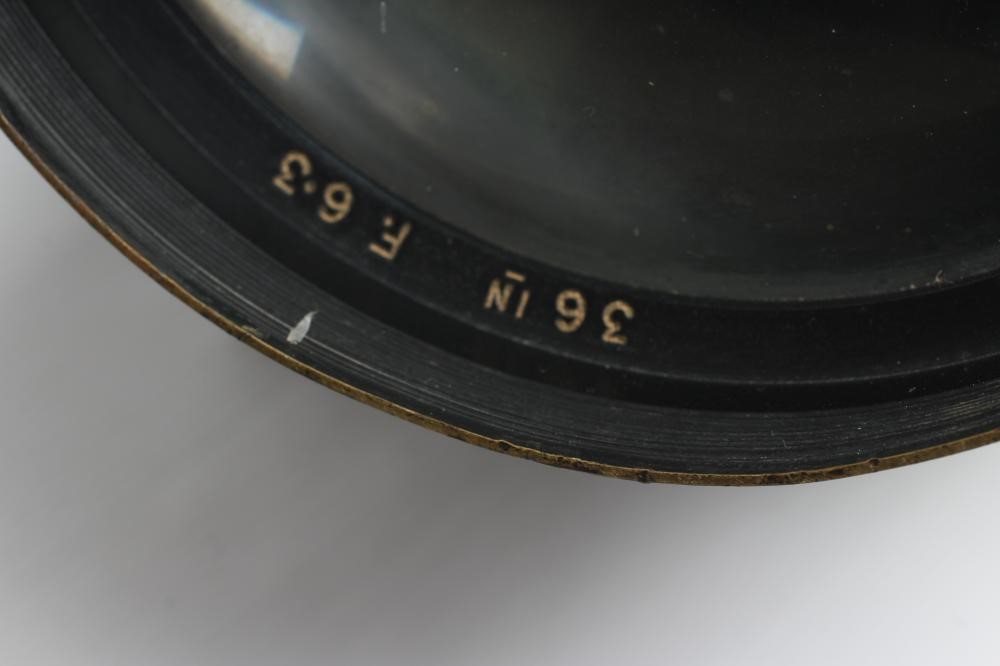 A RARE WWII SPITFIRE RECONNAISSANCE LENS Image