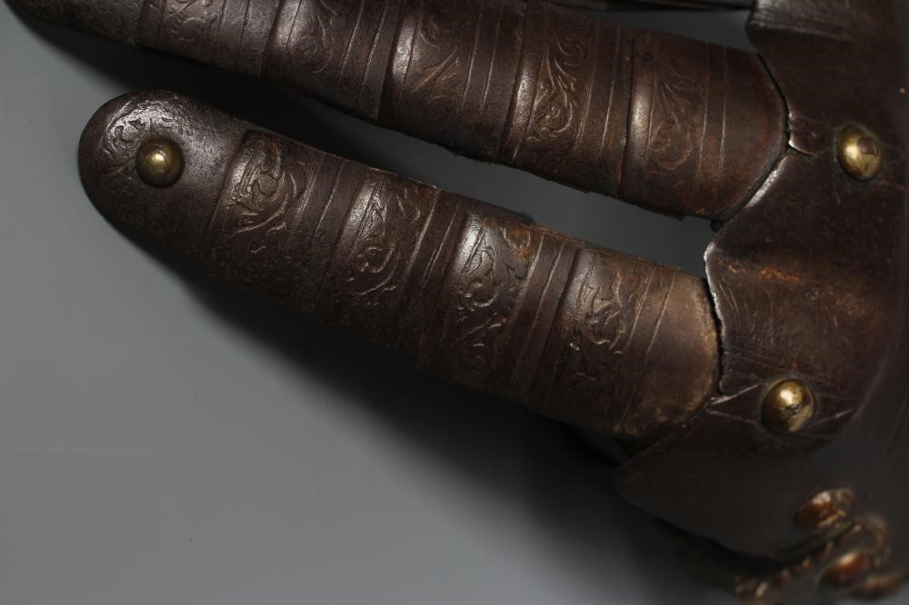 AN ANTIQUE GAUNTLET Image
