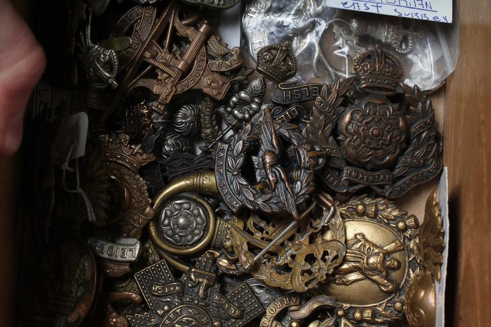 FIFTY BRITISH MILITARY BADGES including Scottish, English and Irish examples (Est. plus 24% premium Image