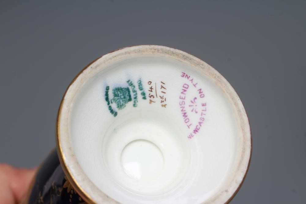 A PAIR OF COALPORT CHINA VASES AND COVERS Image