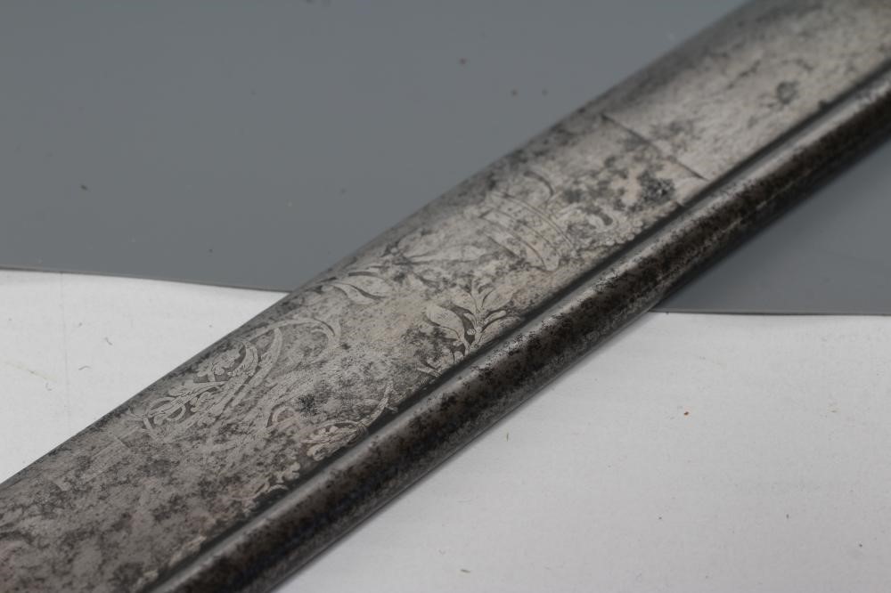 A BRITISH 1821 PATTERN HEAVY CAVALRY OFFICER'S SWORD Image