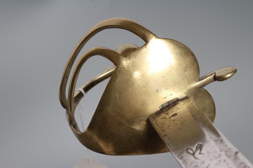 A BRITISH INFANTRY PRIVATE'S HANGER Image