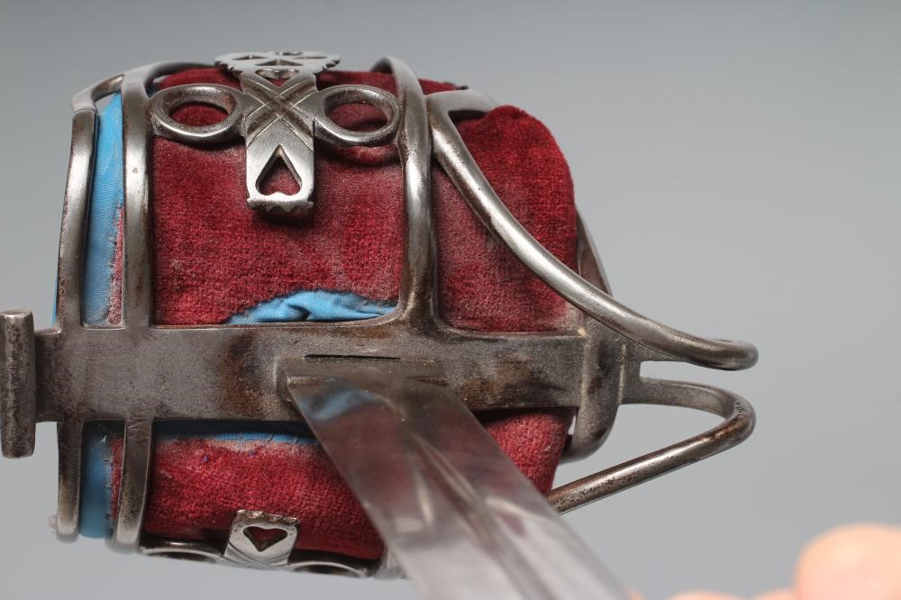 AN 1828 PATTERN HIGHLAND INFANTRY OFFICER'S BROADSWORD for the 71st Highland Light Infantry Image