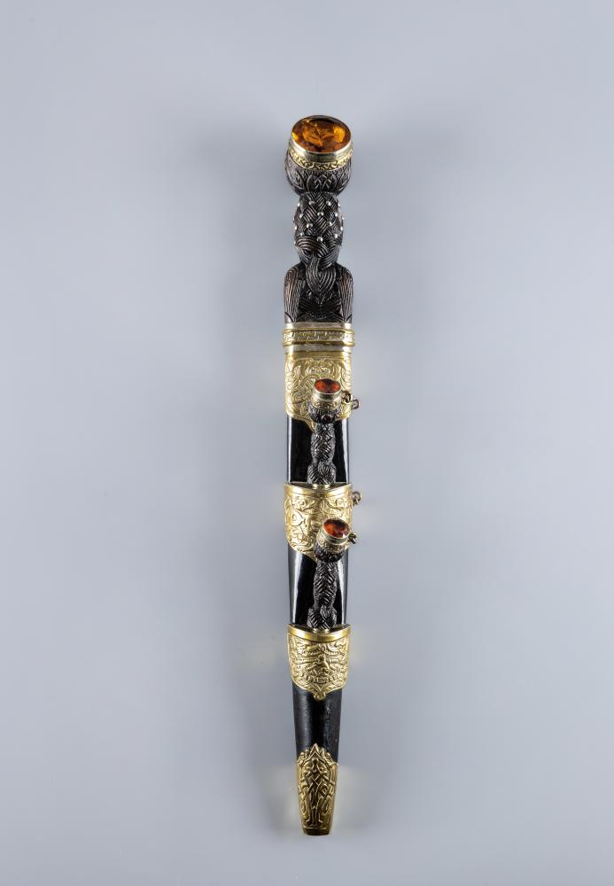 A SCOTTISH DIRK FOR THE ARGYLL & SUTHERLAND HIGHLANDERS Image