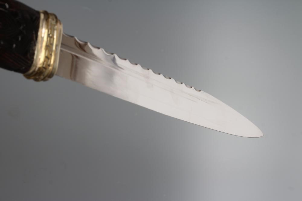 A SCOTTISH DIRK FOR THE ARGYLL & SUTHERLAND HIGHLANDERS Image