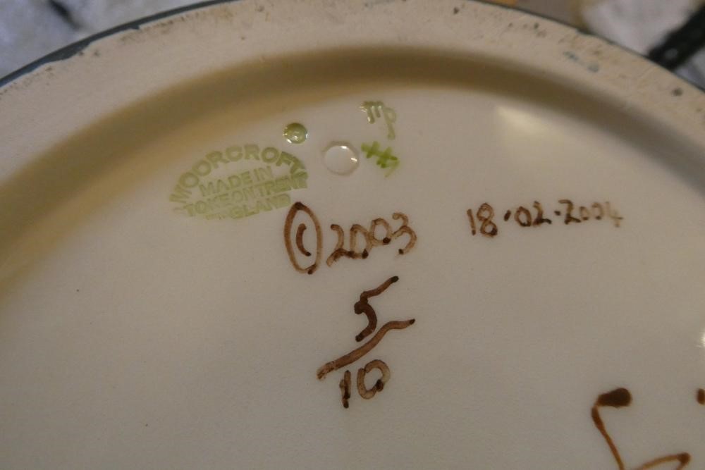 A MOORCROFT POTTERY LARGE VASE Image