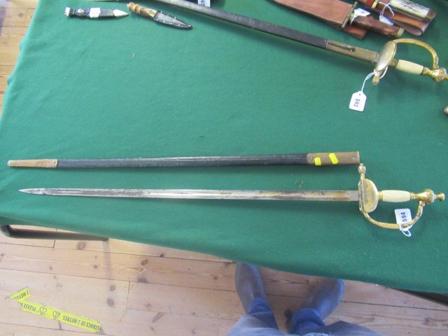 A 1796 PATTERN INFANTRY OFFICER'S SWORD Image