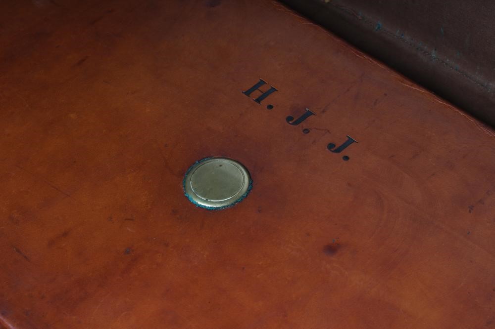 A JAMES PURDEY & SONS DOUBLE SHOTGUN CASE of oak and leather construction Image