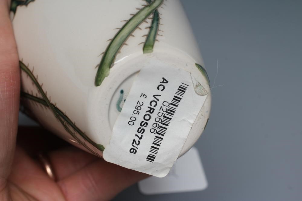 A MOORCROFT POTTERY VICTORIA CROSS PATTERN VASE Image