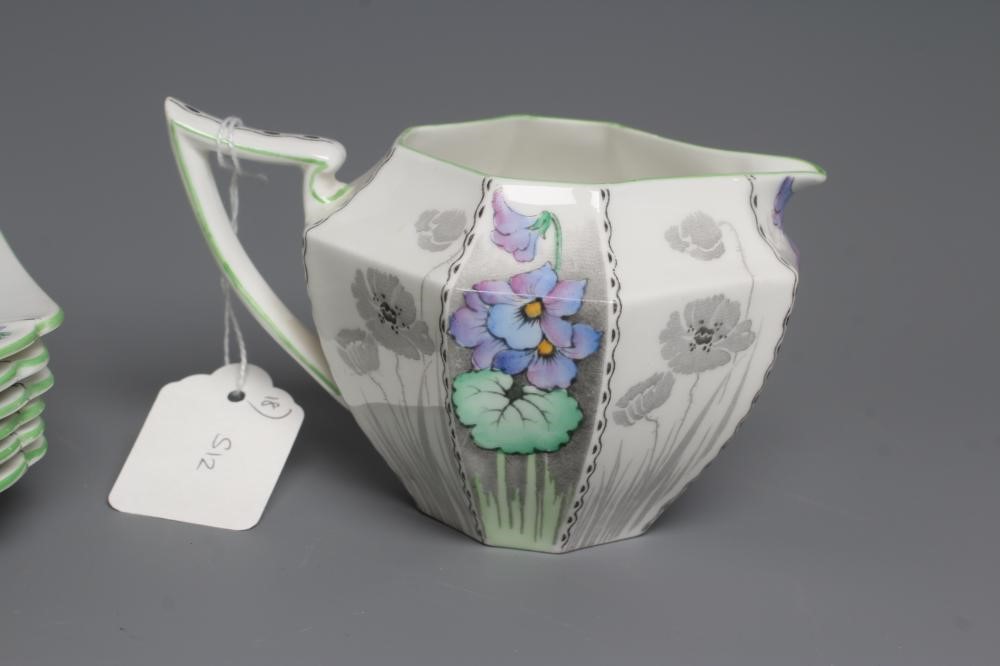 A SHELLEY CHINA QUEEN ANNE PART TEA SERVICE Image