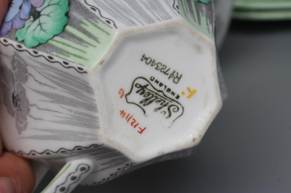 A SHELLEY CHINA QUEEN ANNE PART TEA SERVICE Image